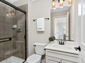 How to Maximize Space in a Small Bathroom Renovation