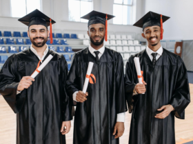 What Men Should Wear to a Graduation Ceremony